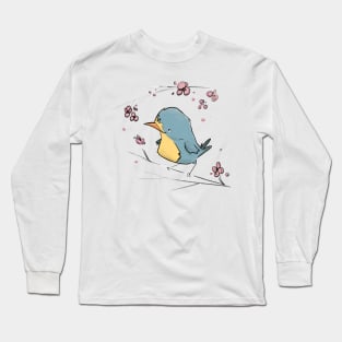 Tiny bird with pretty flowers Long Sleeve T-Shirt